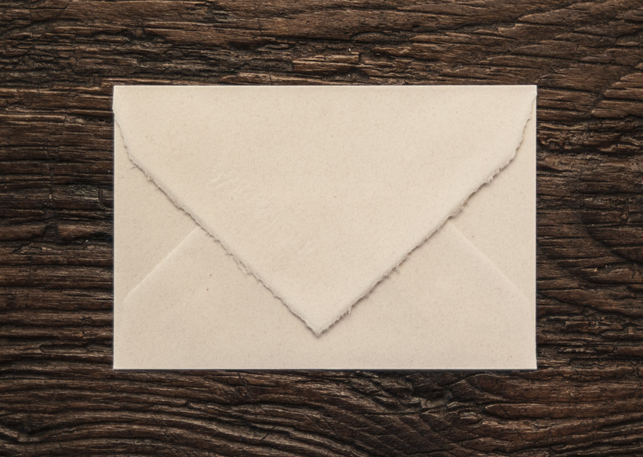 envelope-pink-with-straw